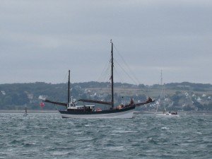 Festival du chant de marins : goëlette au Mez Goëlo