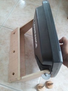 Fabrication des poignées boutons moletés pour un support HDS 10