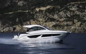 Bateau Beneteau Flyer 10 2026 en navigation en mer