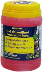 Gel dérouillant Nettinox pour nettoyer l'inox d'un bateau : mains courantes, chandeliers et ferrures
